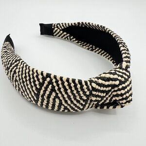 Tribal Print Top Knot Headband Black Cream New